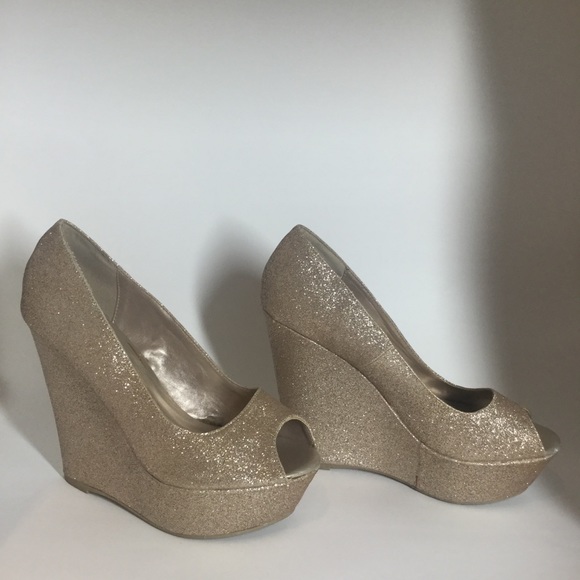 Deb, Gold Sparkly, Platform Cushioned Insole, - Picture 2 of 9